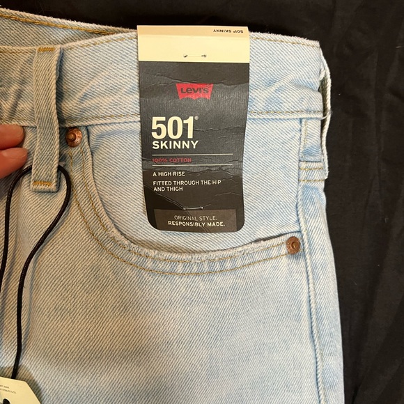 BRAND NEW LEVIS 501 high rise skinny 29x30 - Picture 2 of 7